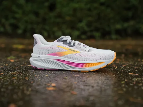The Brooks Ghost 17